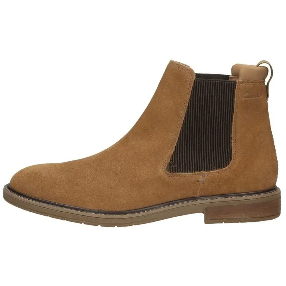 Clarks Men's Clarkdale Hall boot Shoes Cognac Suede Size 8 M